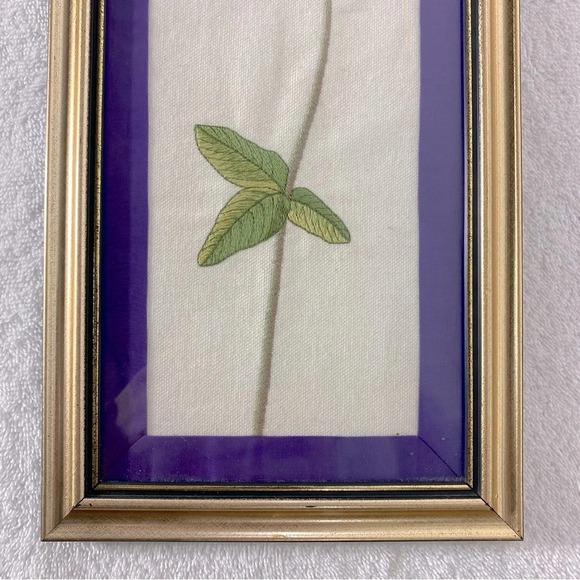 Vintage Handmade Framed Blue Embroidered Flower  Fibre Art Wall Art - Picture 4 of 10